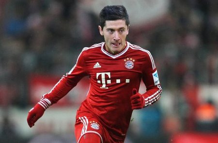 德转更新巴甲球员身价，内马尔再跌100万只剩1000万欧