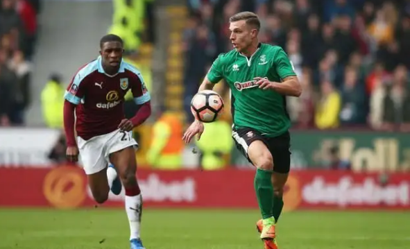 阿斯报：皇马后防仅2人保持全勤，累计因伤缺席场次已达59场